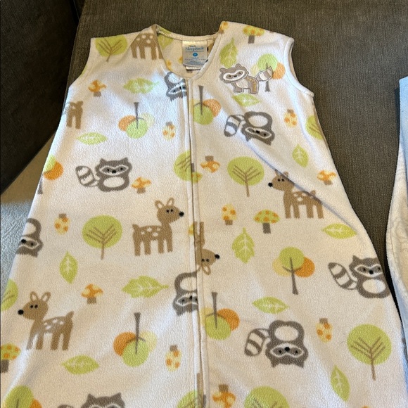 Bundle of 3 Halo Fleece Sleep Sacks -Medium - Picture 3 of 10